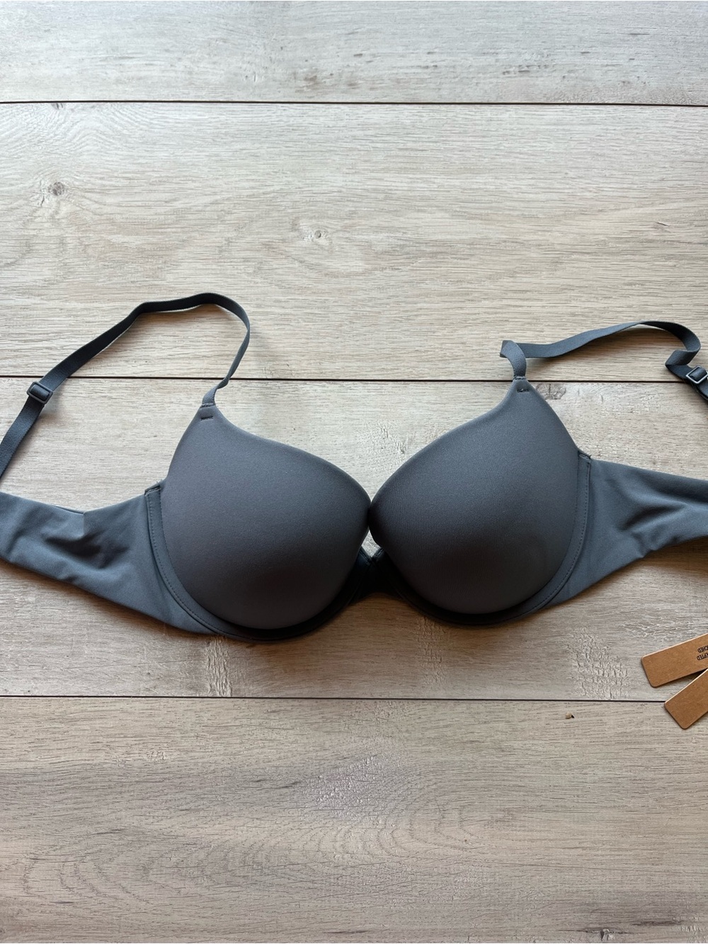 SKIMS Smooth Molded T-Shirt Bra - Gray